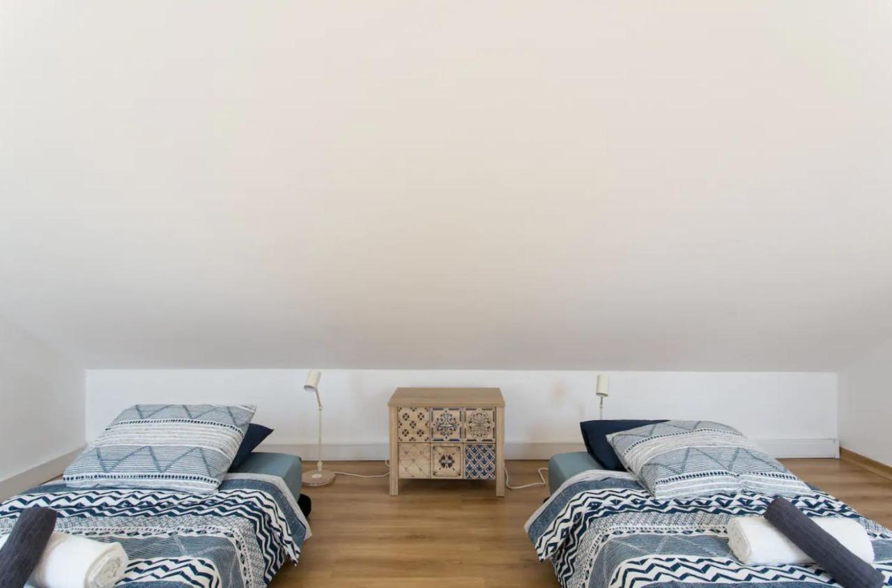 Beautiful 3-Story House In Chiado With A 40M² Private Terrace Apartment Lisbon Exterior photo
