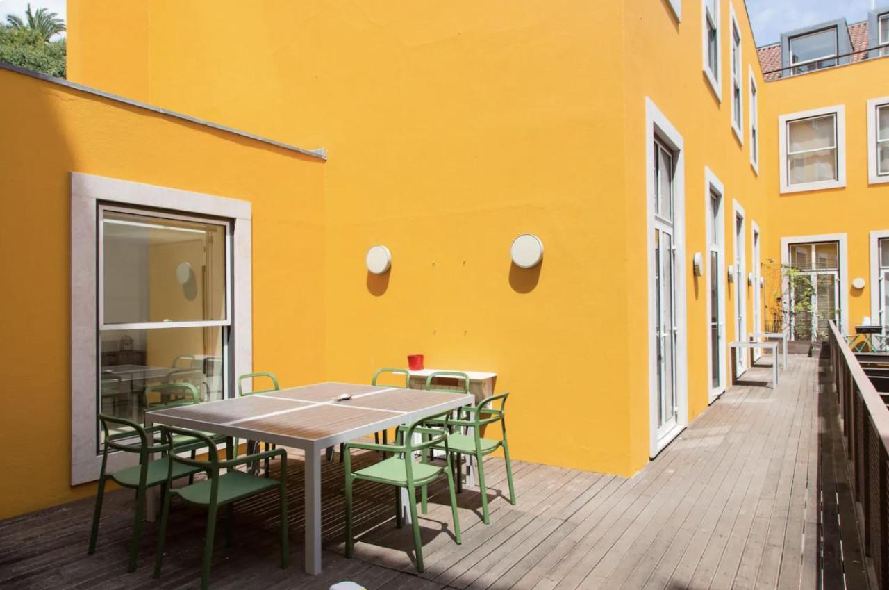 Beautiful 3-Story House In Chiado With A 40M² Private Terrace Apartment Lisbon Exterior photo
