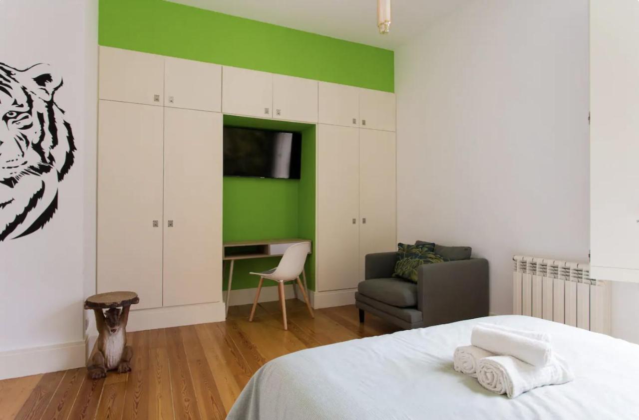 Beautiful 3-Story House In Chiado With A 40M² Private Terrace Apartment Lisbon Exterior photo