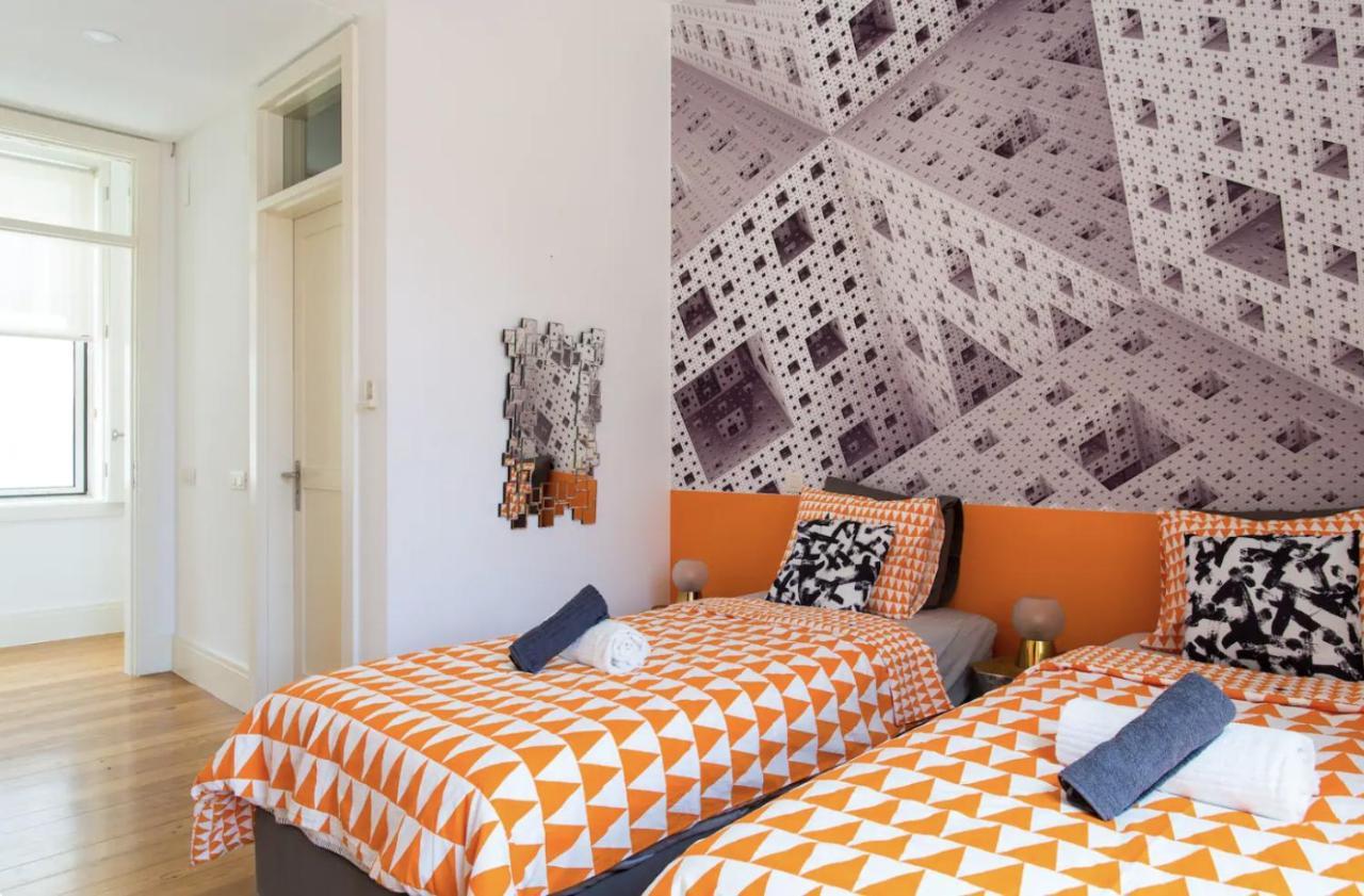 Beautiful 3-Story House In Chiado With A 40M² Private Terrace Apartment Lisbon Exterior photo
