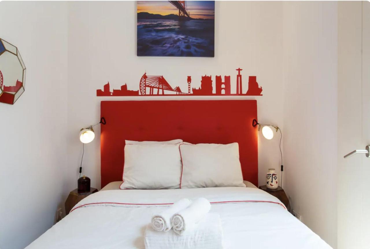 Beautiful 3-Story House In Chiado With A 40M² Private Terrace Apartment Lisbon Exterior photo